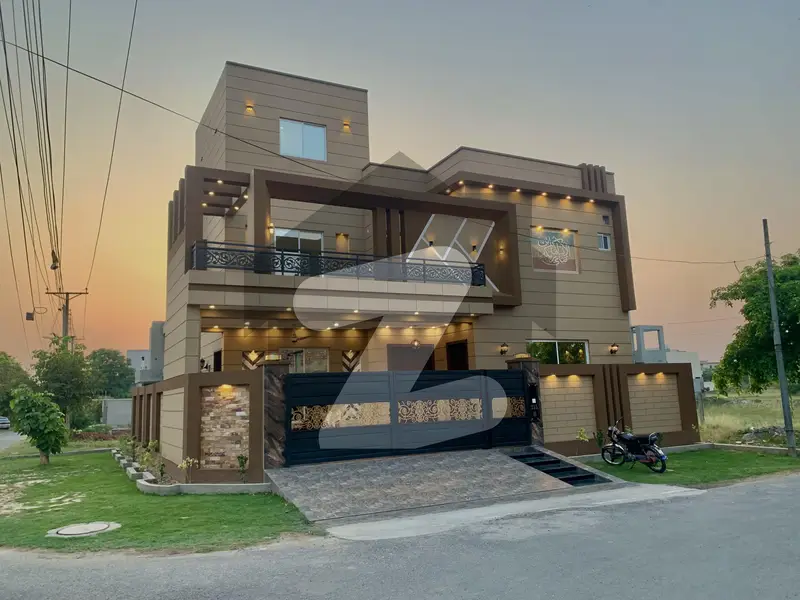 10 Marla Brand New Modern Design Corner House For Sale On 60 Feet Road