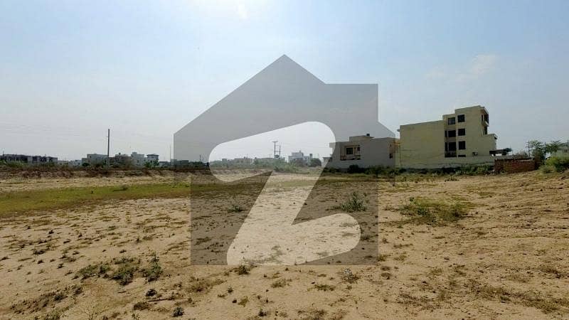 1 Kanal Plot For Sale In Good Location Reasonable Price Fast Visit Very Hot Location
