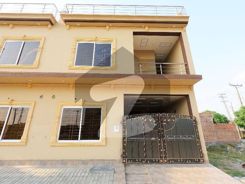 Prime Location 4 Marla House Is Available For sale In Audit & Accounts Phase 1 - Block E