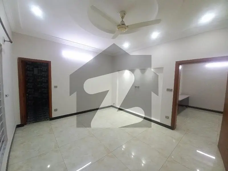 10marla luxury upper portion available for rent in bahria town Rawalpindi