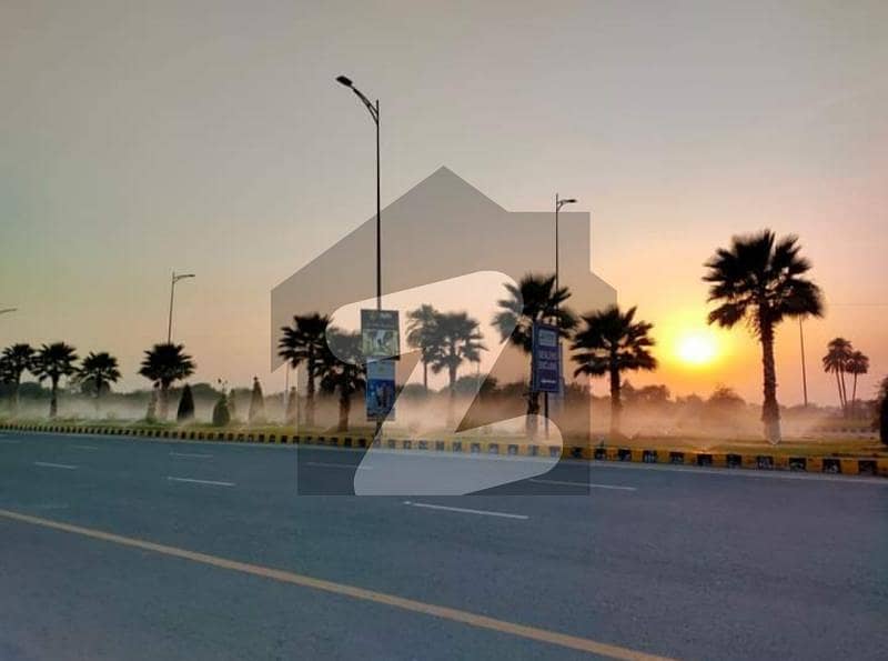 5 Marla Good Location Plot Close to Masjid And Park , Direct Access to 80ft Road and Close to 150ft Road Available at Nominal Price