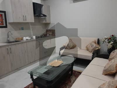 One bed luxury furnished for rent River Hills