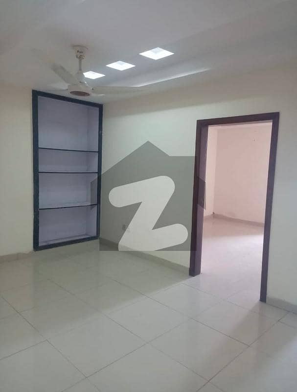 2bed apartment for rent in ovaisco heights near bahria town