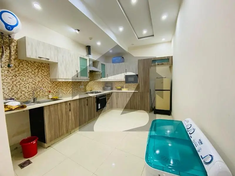 3 bed luxury furnished apartment River Hills