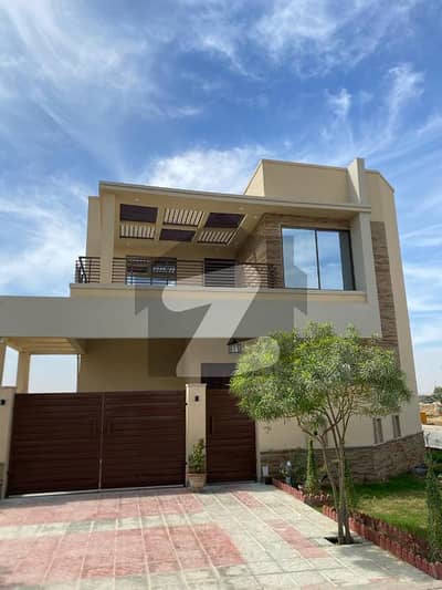 272 SQ. YDS PRECINCT 08 CORNER BRAND NEW LUXURY VILLA AVAILABLE FOR SALE