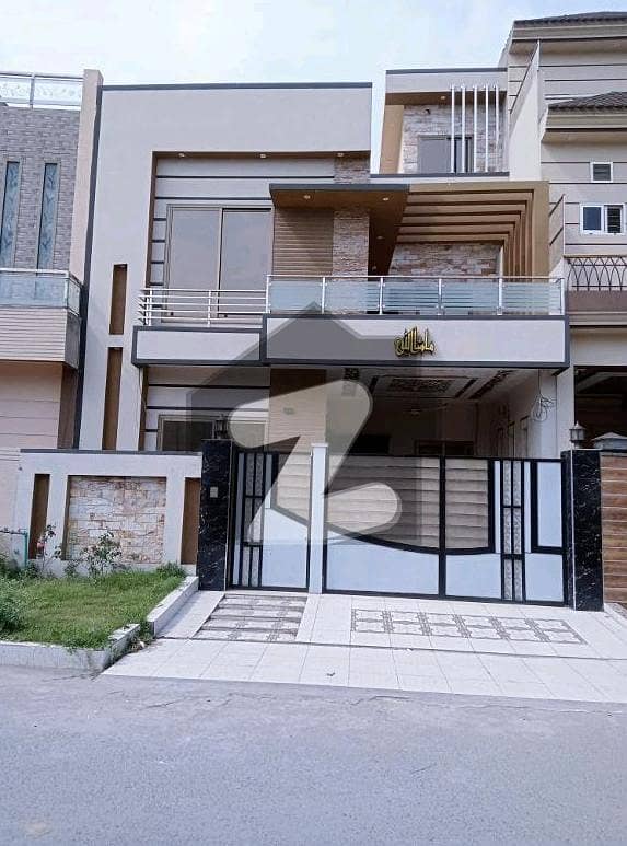 Citi Housing Gujranwala 8 mrla fresh House for rent