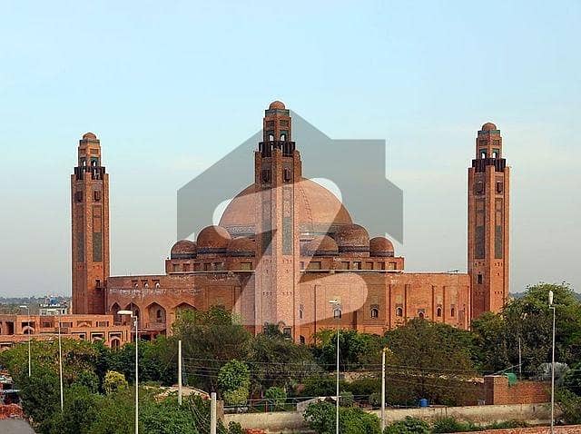 10 Marla Facing Park Plot For Sale In Overseas C Block Bahira Town Lahore
