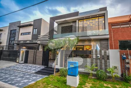 10 Marla Most Beautifull Modern House For Sale At Hot Location Near To Park &Amp; Commercial