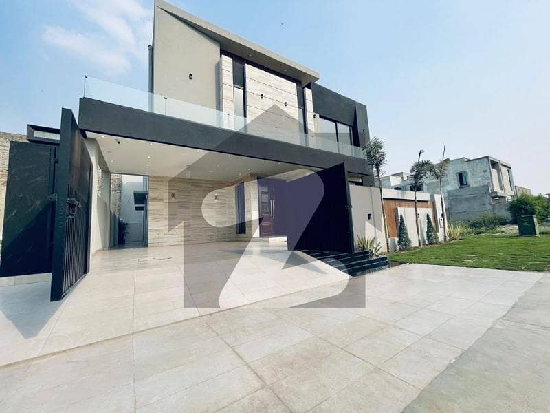 10 Marla Modern Designer House For Sale At Hot Location Near To MacDonald & Park Commercial