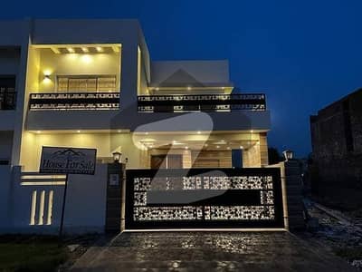 10 Marla Brand New Modern Luxurious Elevation House For Sale