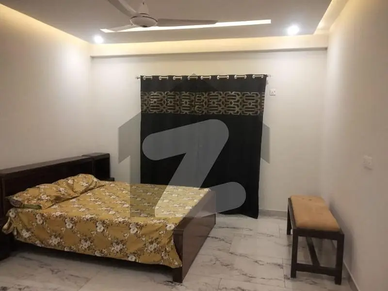 10 MARLA FULLY FURNISHED UPPER PORTION AVAILABLE FOR RENT IN ASKARI 11