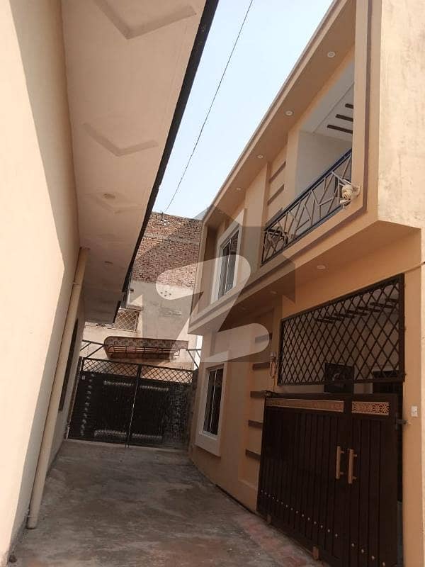 ڈیفنس روڈ راولپنڈی میں 4 کمروں کا 4 مرلہ مکان 95.0 لاکھ میں برائے فروخت۔