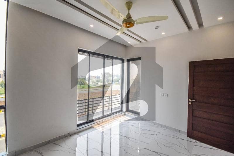 Modern Style 5 Marla House with Full Basement for sale in DHA 9 Town