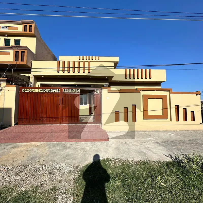 10 Marla Brand New House Available For Sale In Gulshan Abad.