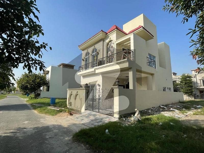 Near Park Mosque And Commercial Brand New Mini Spanish Bungalow for sale