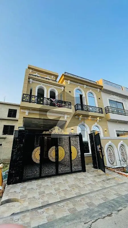 5 Marla Brand New Luxury House Available For Sale In Lahore