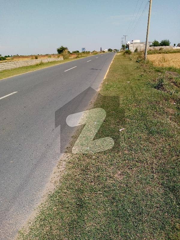 Karianwala Main Road Near Tanda Mota Gujrat 24/7 Road Is Approachable Land For Sale