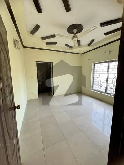 Lower Portion of 5 Marla House For Rent In Ali Block Sector B Bahria Town