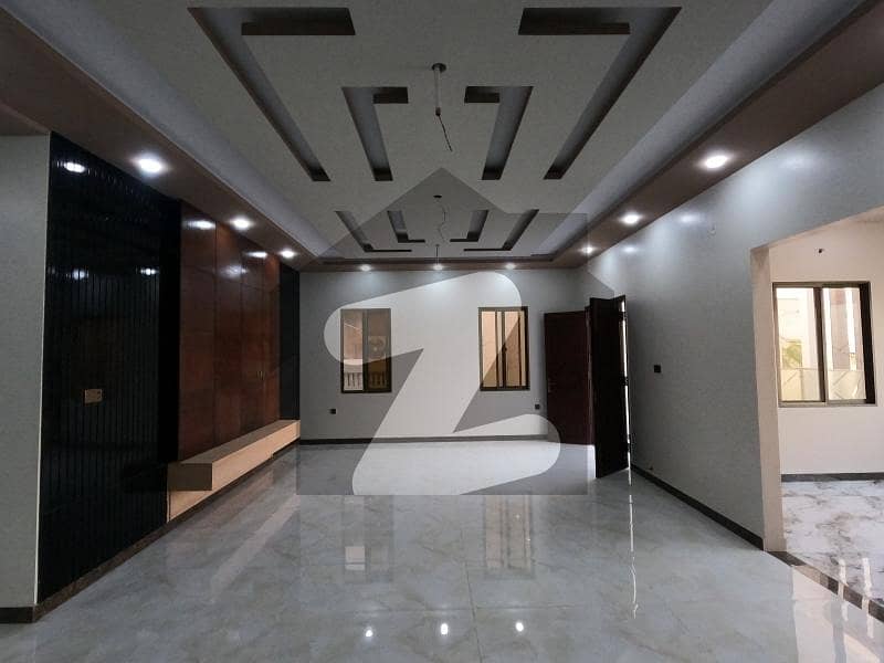 Ideal Prime Location Upper Portion In Karachi Available For Rs. 135000