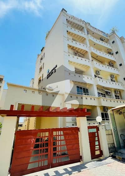 F-11 Markaz Four Bedrooms Unfurnished Apartment For Rent