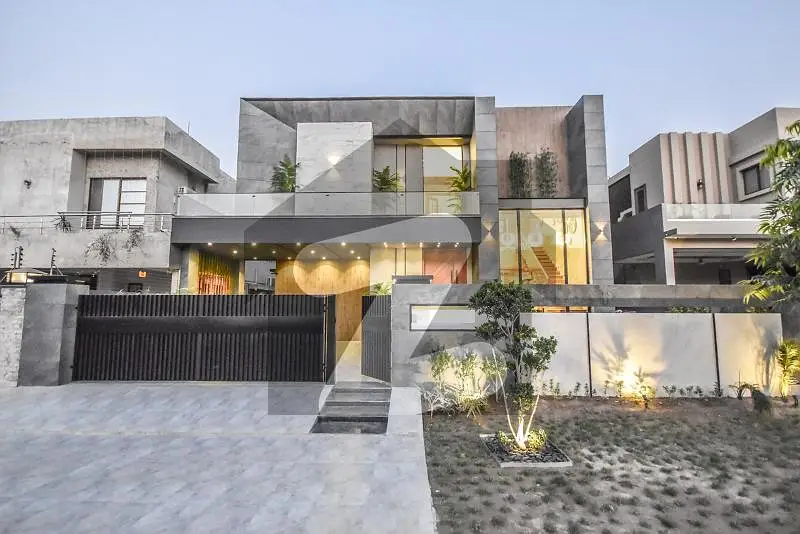 10-Marla Originally Faisal Rasool Design Super Luxury Spanish Villa For Sale In DHA
