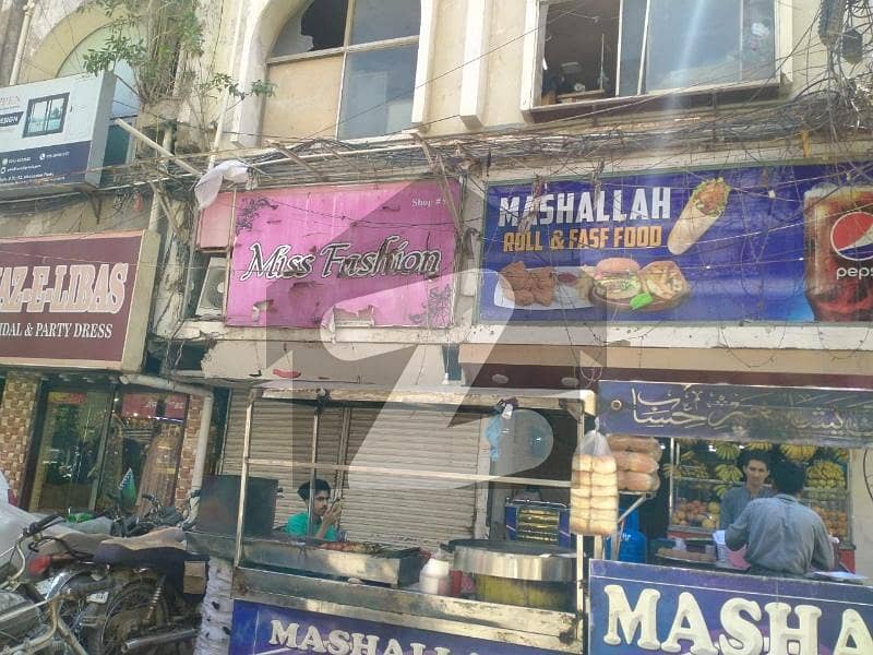 Shop for rent in tariq road
