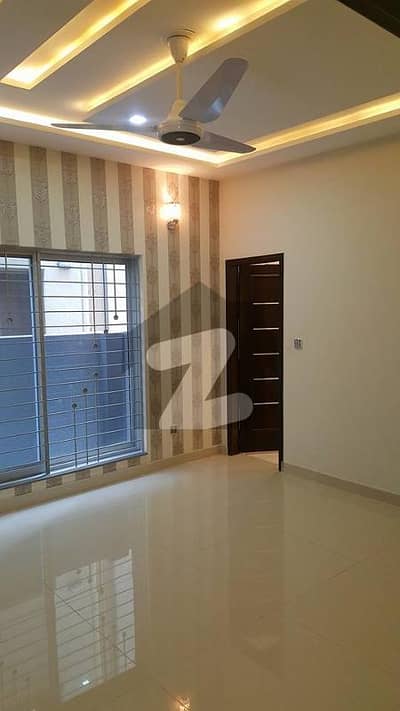 Brand New 5 Marla Upper Portion Available For Rent In Lahore