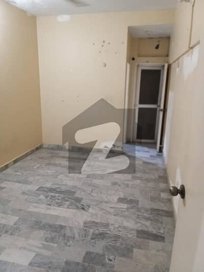 APARTMENT AVAILABLE FOR RENT IN TAUHEED COMMERCIAL
