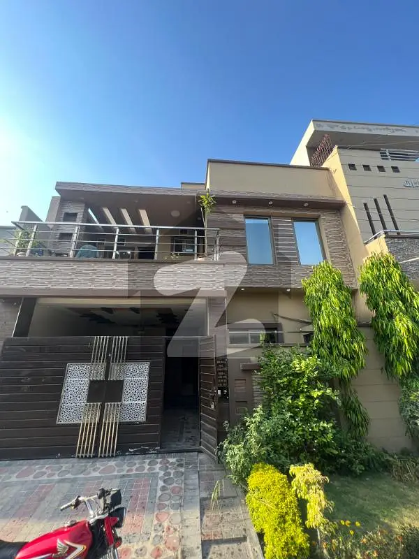 6 Marla Elegant House For Sale, B Block AL Rehman Garden Phase4 Near Jallo Park Main Canal Road Lahore