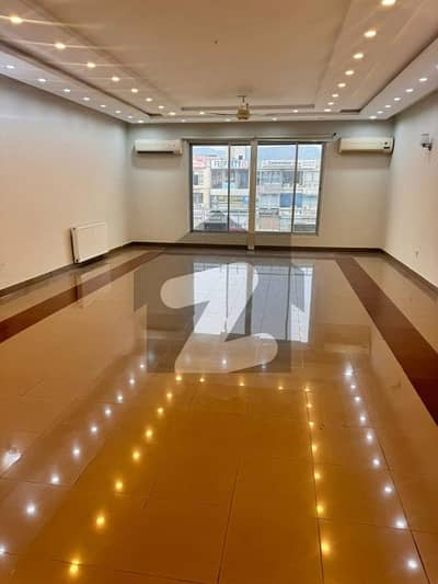 3700 Sqft 3 Bedroom Unfurnished Apartment Available For Rent In F11 Abu Dhabi Tower