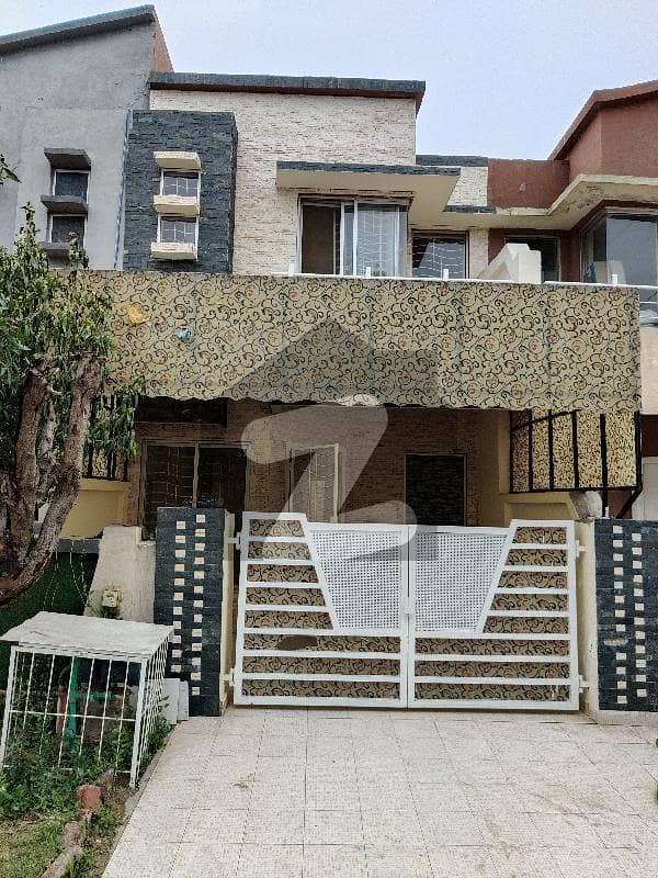 ایڈن گارڈنز ایڈن,لاہور میں 3 کمروں کا 3 مرلہ مکان 78.0 لاکھ میں برائے فروخت۔