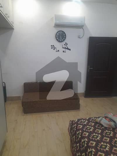 تاج باغ سکیم لاہور میں 3 کمروں کا 5 مرلہ مکان 1.3 کروڑ میں برائے فروخت۔