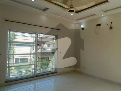 10 Marla Upper Portion For Rent In DHA Phase 3,Block XX, Pakistan, Punjab, Lahore
