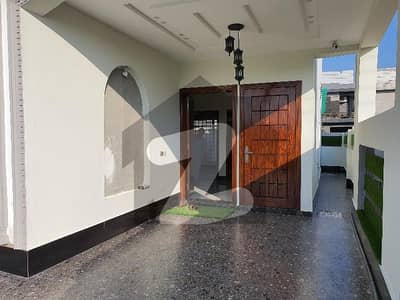 10 MARLA HOUSE FOR SALE | NEAR TO MAIN ROAD | PRIME LOCATION