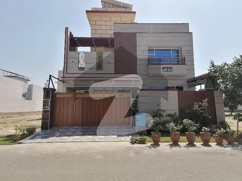 Sale The Ideally Located House For An Incredible Price Of Pkr Rs. 41000000