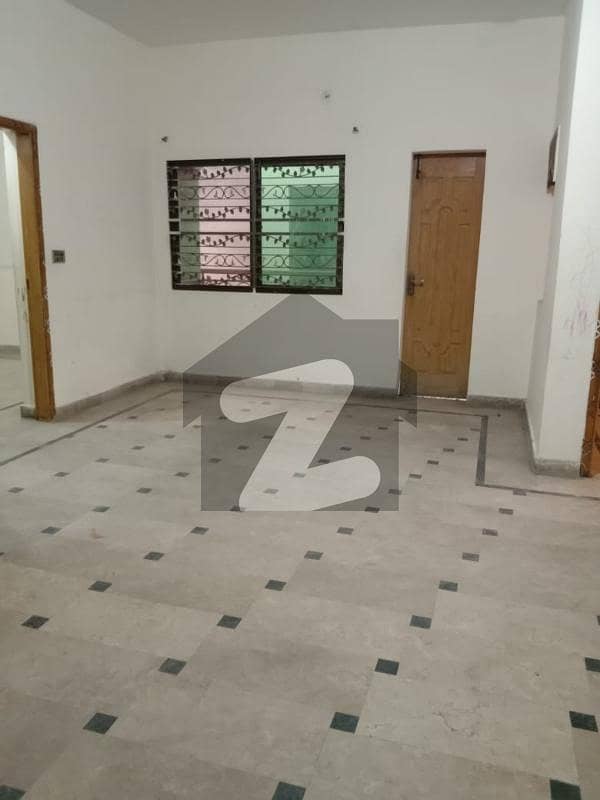 جوہر ٹاؤن فیز 2 جوہر ٹاؤن,لاہور میں 3 کمروں کا 1 کنال بالائی پورشن 1.1 لاکھ میں کرایہ پر دستیاب ہے۔