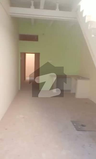 Prime Location House In Qaim Khani Colony Sized 60 Square Yards Is Available