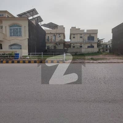 10 Marla Plot For Sale Bahria Enclave