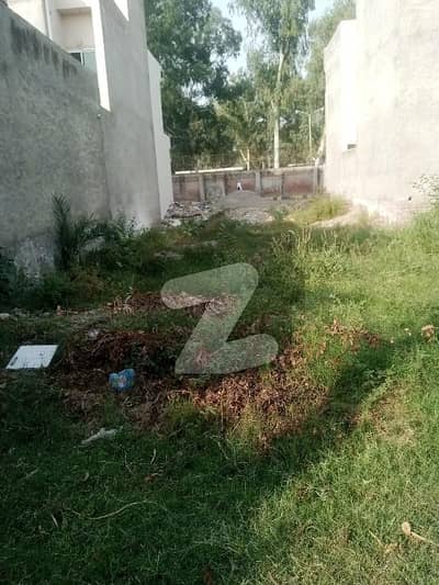 6 Marla plot available for sale in elite villas badian road