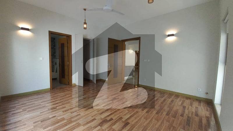 1000 Sq/yd Triple Story Corner House for Sale in F-8, Islamabad.