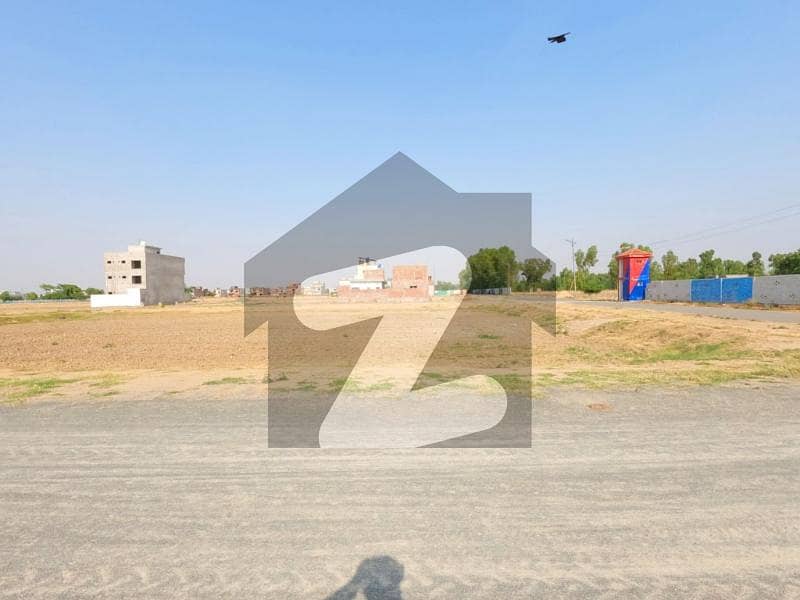 7 Marla Corner Plot For Sale Near To Masjid And Park