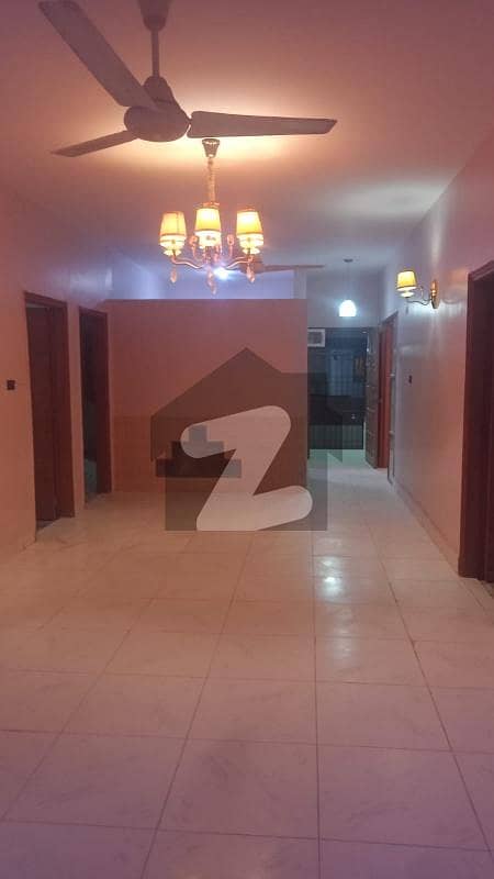 Centrally Located Prime Location Flat In Clifton - Block 4 Is Available For Rent