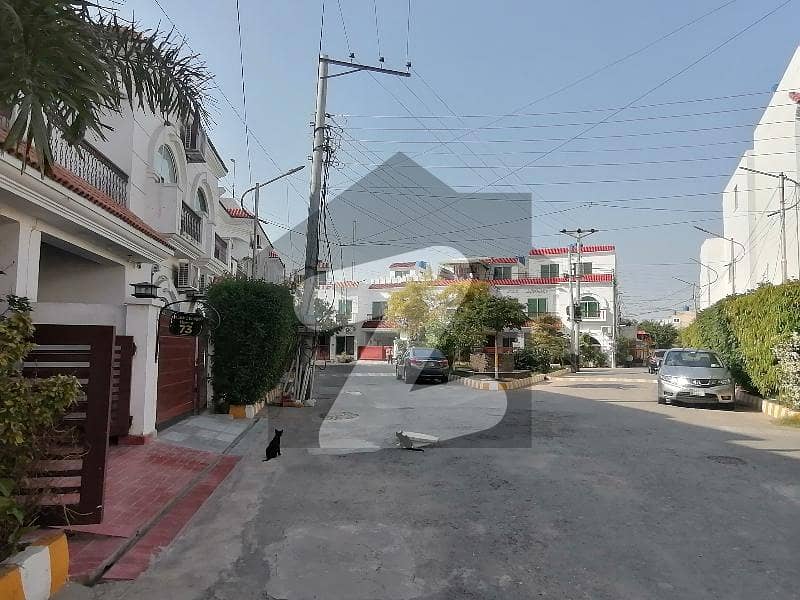 Gorgeous 5 Marla House For sale Available In Alfalah Town