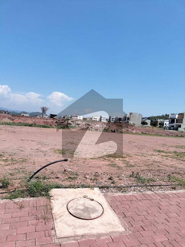 Sector: N , 5 Marla plot for sale Best invester price Bahria enclave Islamabad