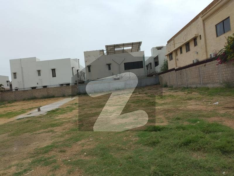 1000 Yards Residential Plot for At Most Attracting And Spacious Location Before Khyaban-e-Badban In Dha Defence Phase 6,Karachi.