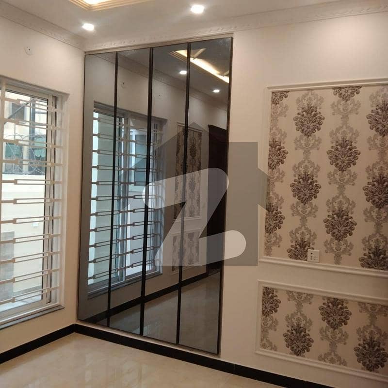 10 Marla House In Paragon City - Imperial 1 Block For sale