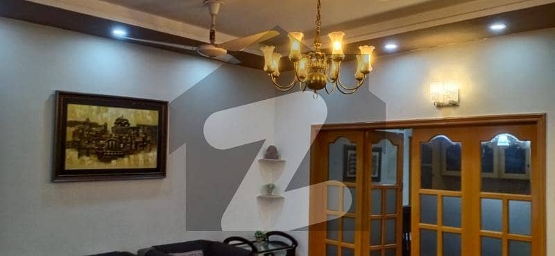 10 Marla Beautiful House For Sale In DHA Phase 02