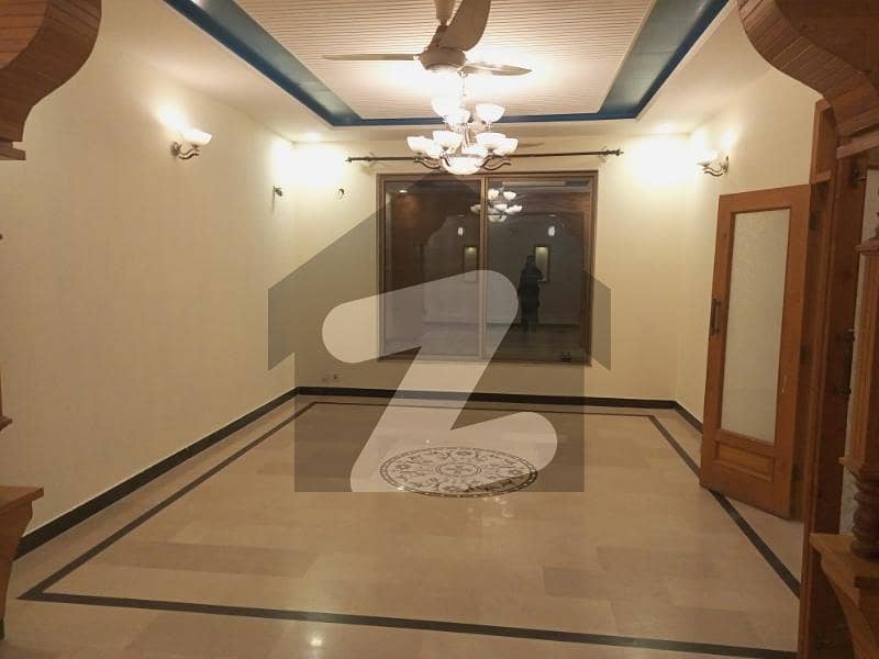 10 Marla Upper Portion For Rent In G-14/4 Islamabad