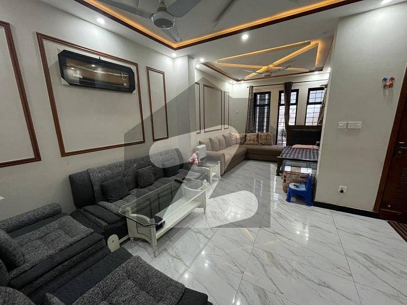 Luxury Upper Portion For Rent With All 10 Marla