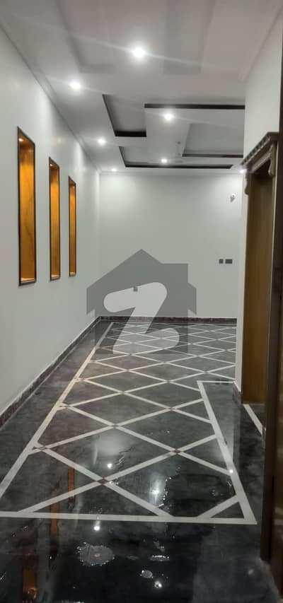بنی گالہ اسلام آباد میں 3 کمروں کا 8 مرلہ مکان 50.0 ہزار میں کرایہ پر دستیاب ہے۔